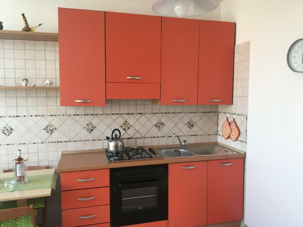 Villa Irene Torre Santa Sabina Bagian luar foto